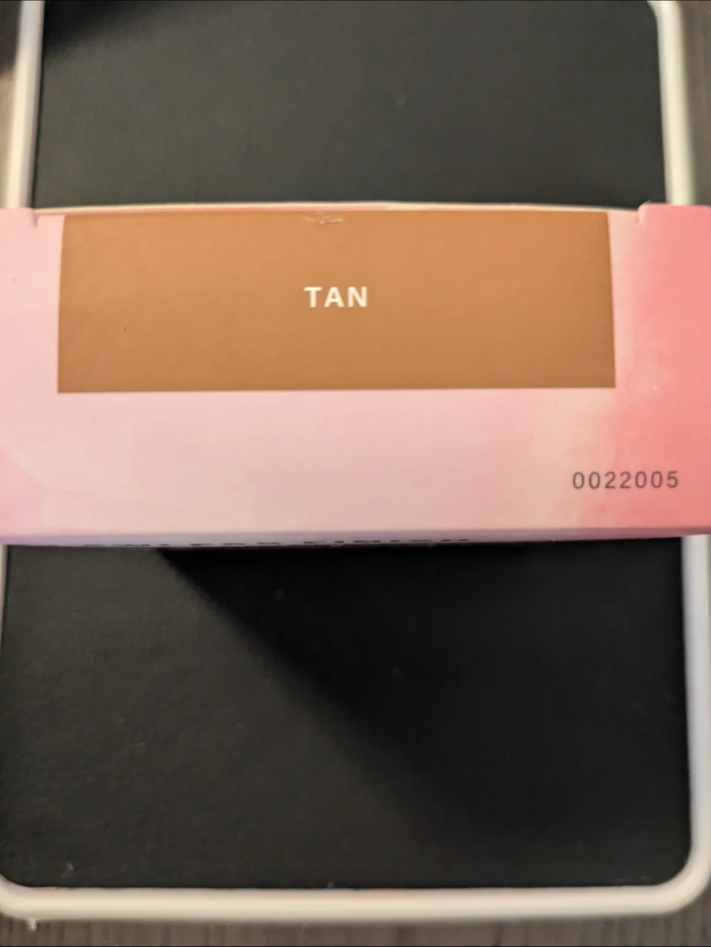 Mally Beauty Flawless Finish Transforming Effect Foundation - Tan